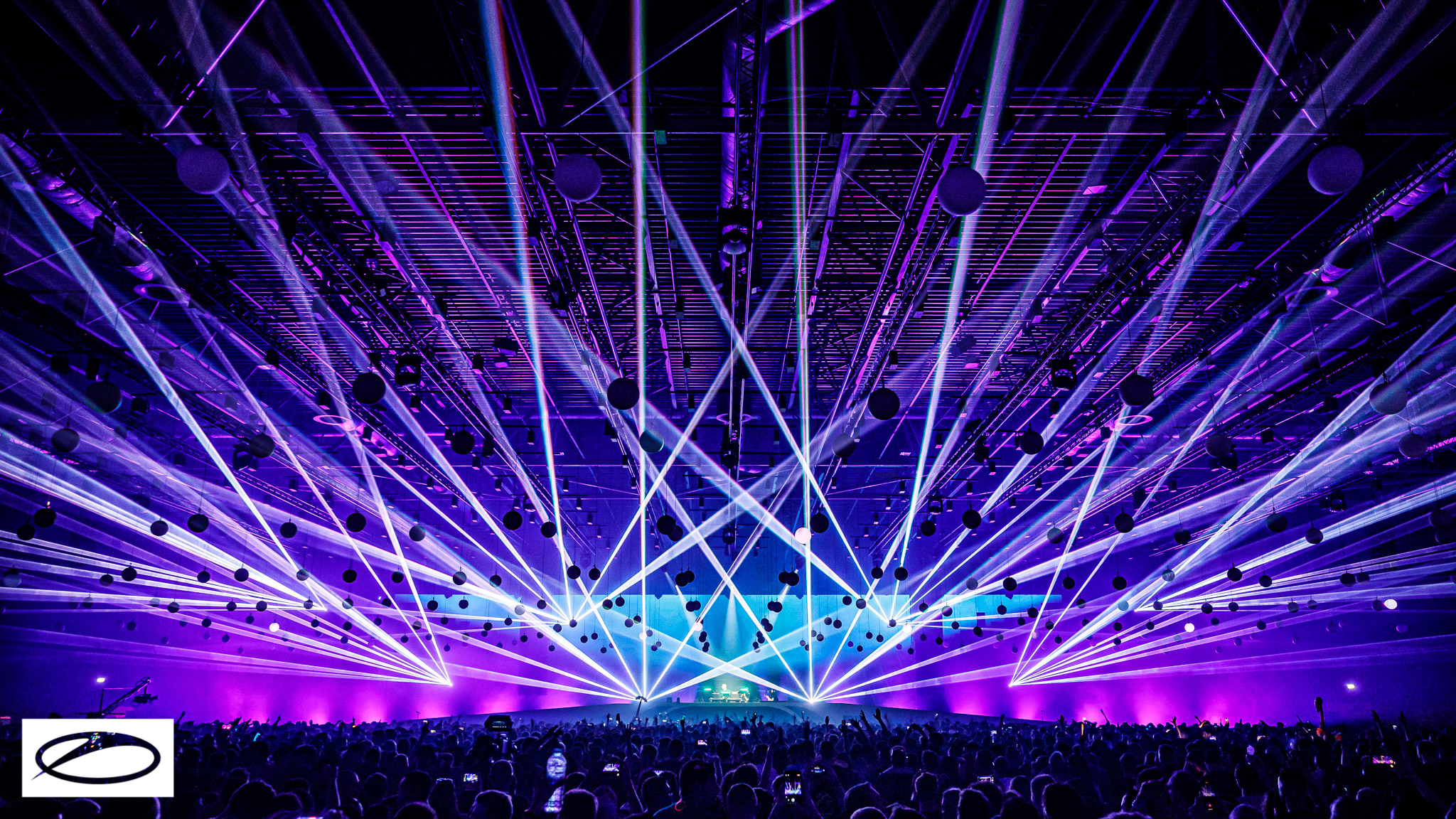 Armin van Buuren delivers record-breaking weekend at spectacular sold-out &...